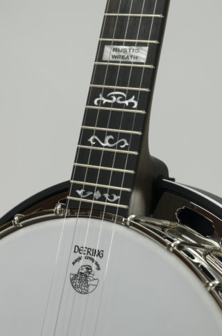 deering rustic wreath banjo