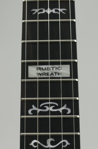 deering rustic wreath banjo